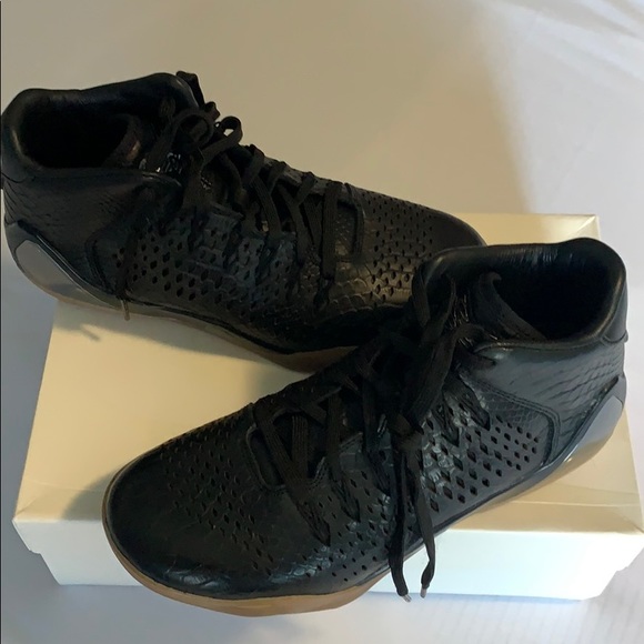 Kobe Bryant IX MID EXT QS